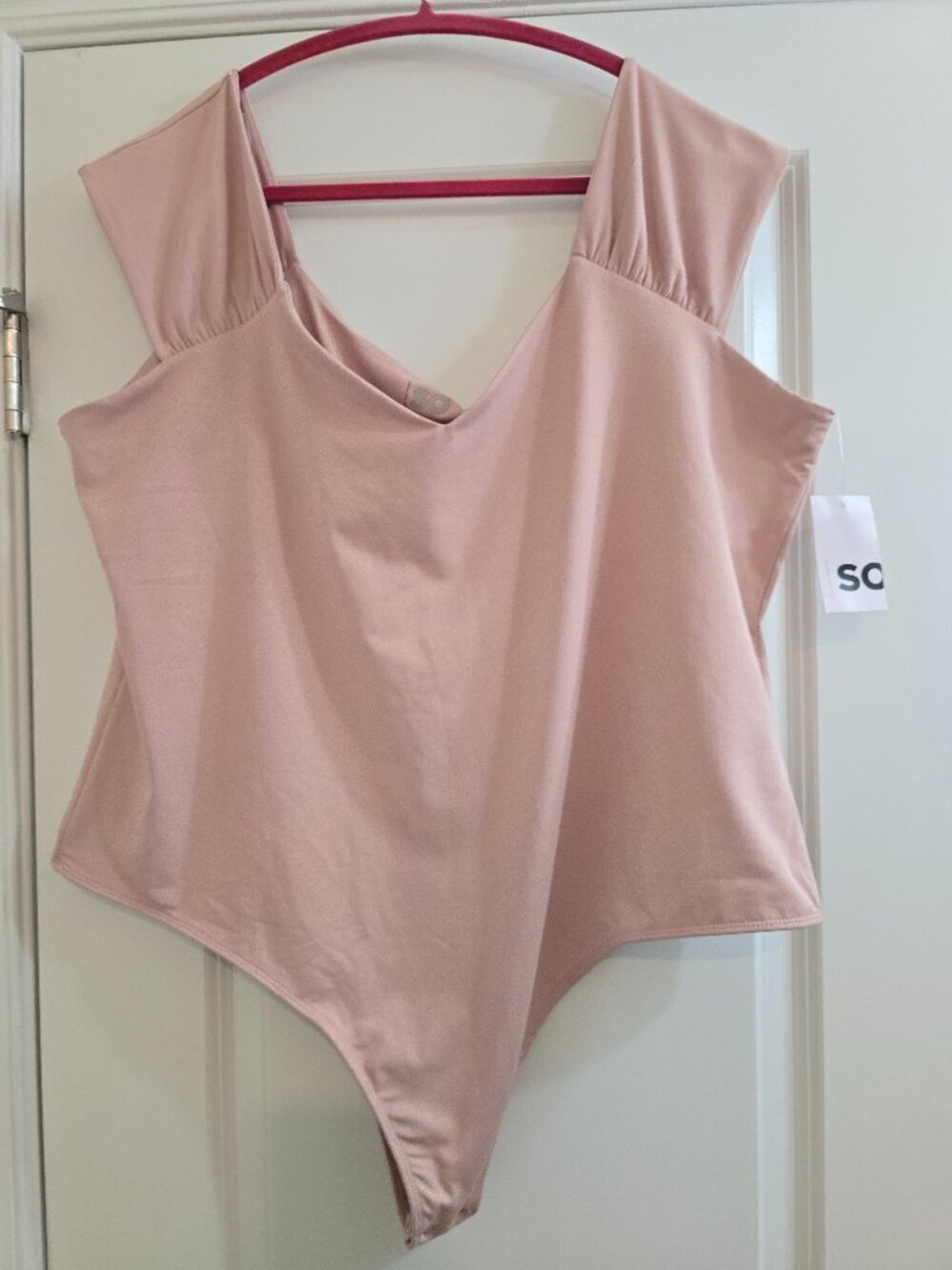 SO Cap Sleeve Contour Bodysuit - Out of Office - Blush NWT